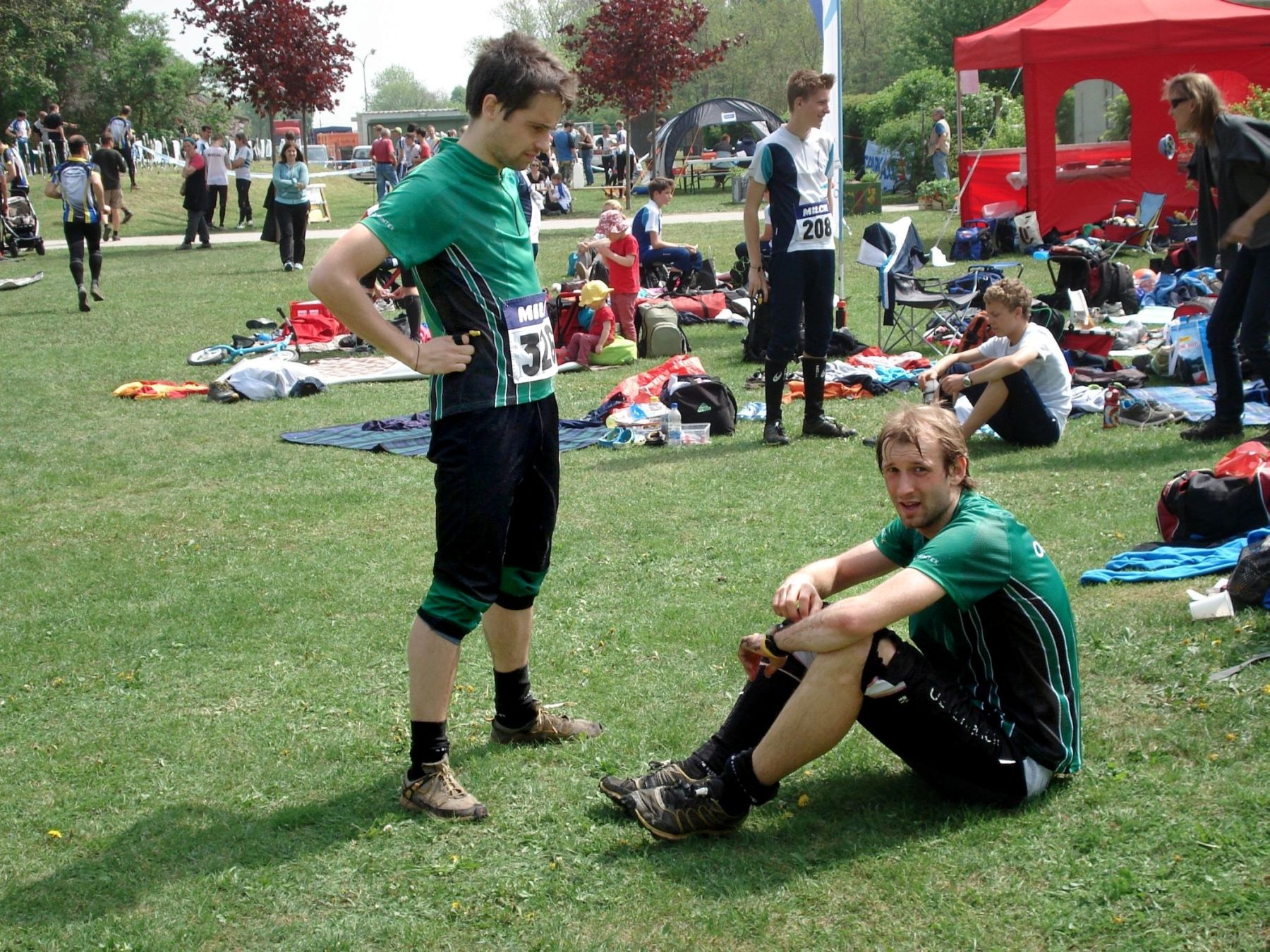Christian PFEIFER und Klaus SCHGAGULER bei der Laufbesprechung